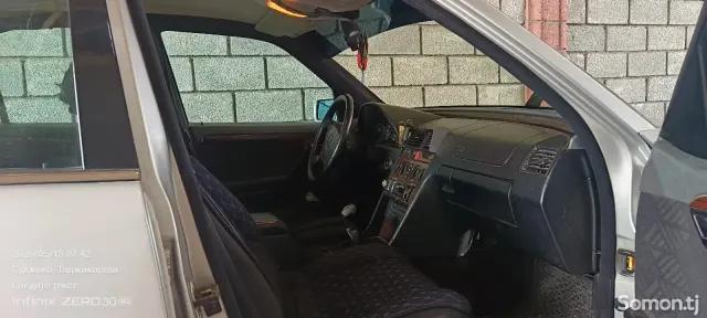 Mercedes-Benz C class 1995 · 1.8 MT