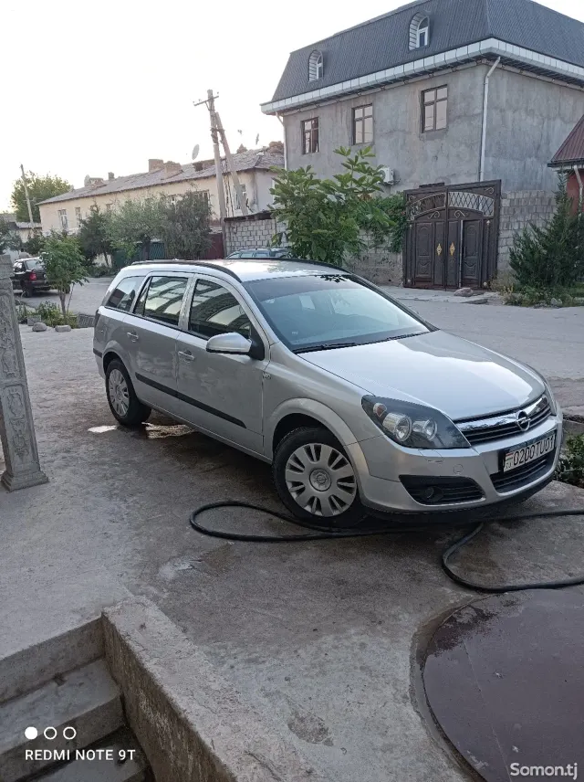 Opel Astra H 2006 · 1.8 AT