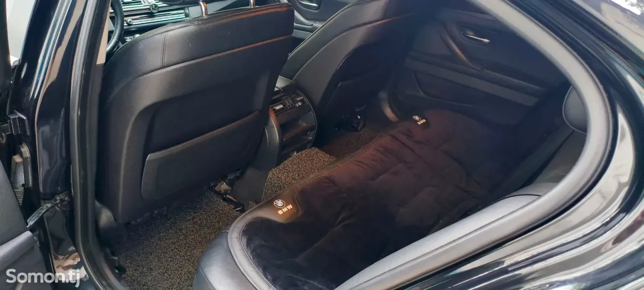 BMW 5 series 2012 · 2.0 AT