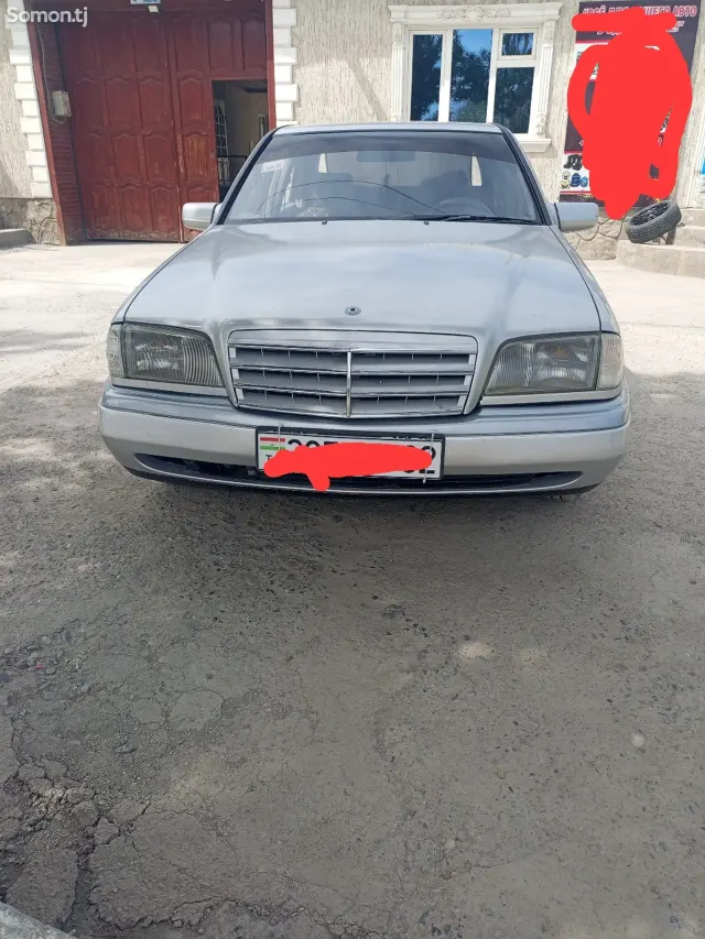 Mercedes-Benz C class 1993 · 1.8 MT