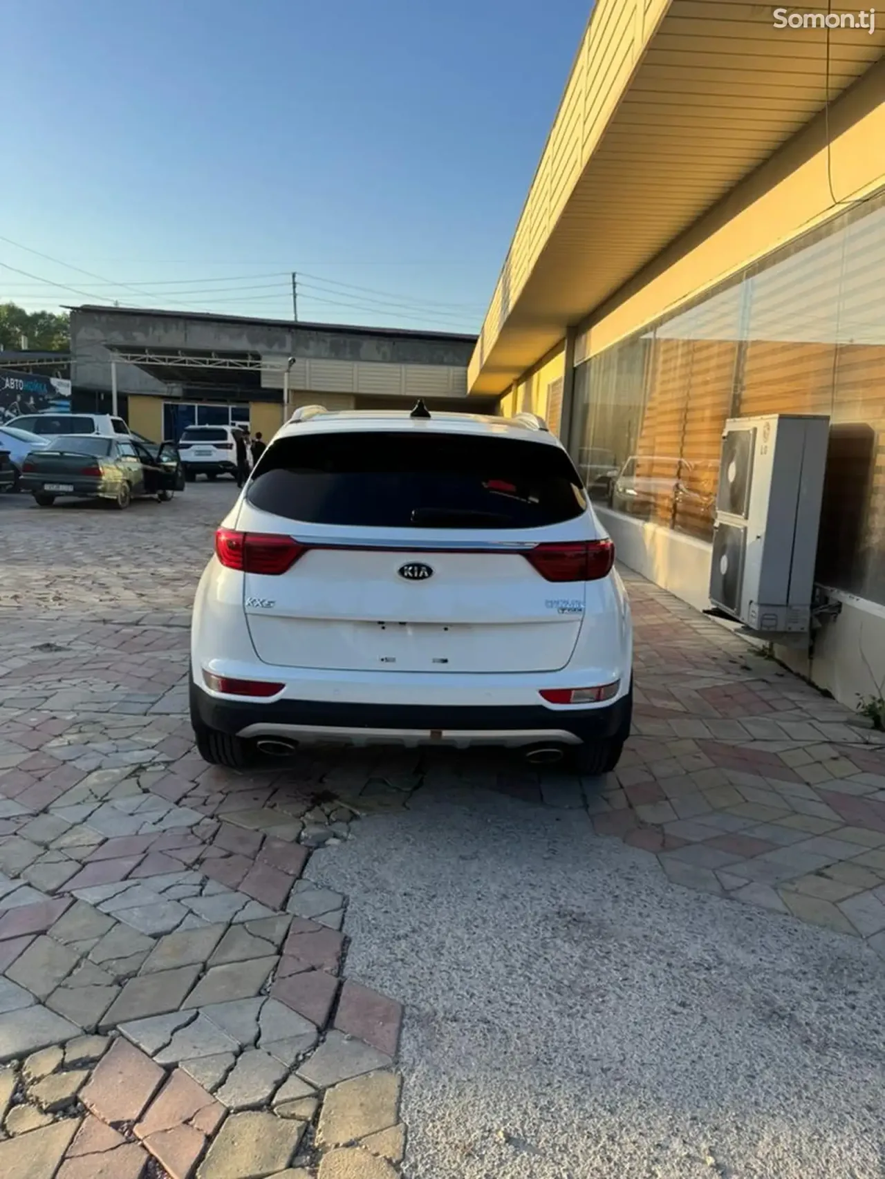 Kia Sportage 2016 · 1.6 AT