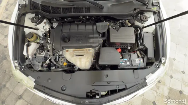 Toyota Camry 2011 · 2.5 AT