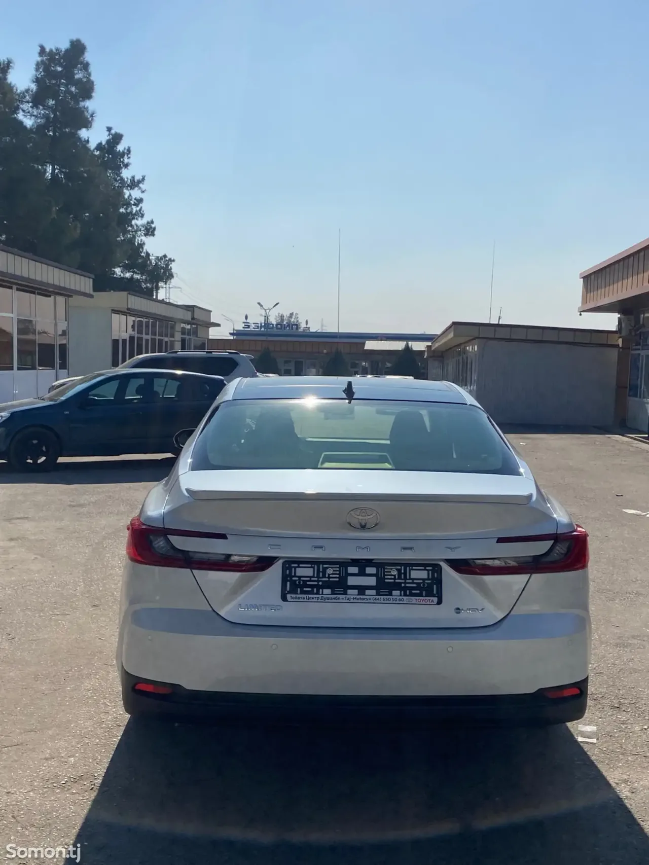 Toyota Camry 2026 · 2.5 AT