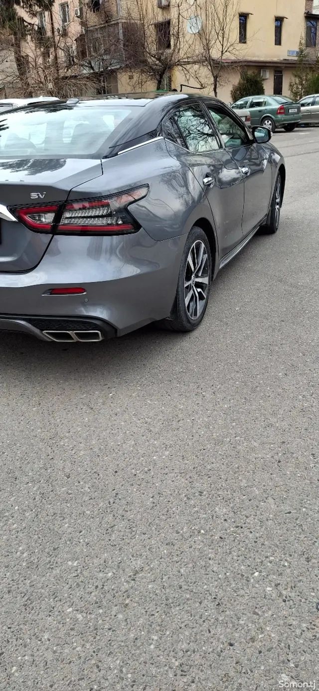 Nissan Maxima 2020 · 3.5 AT