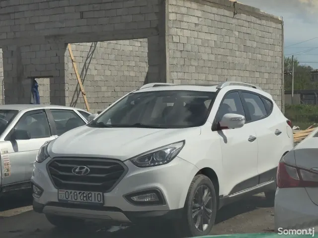 Hyundai Tucson 2014 · 2.0 AT