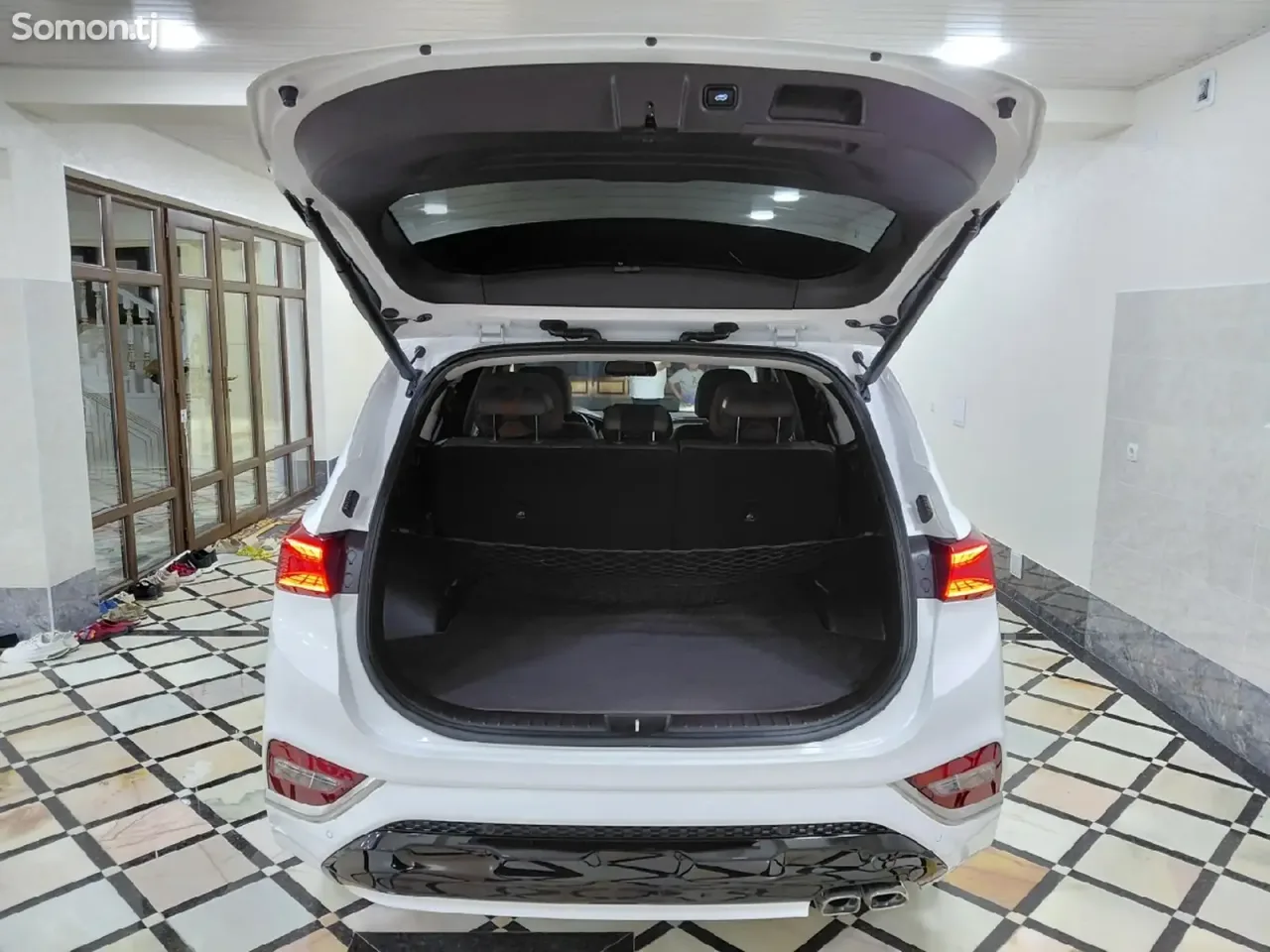Hyundai Santa Fe 2018 · 2.2 AT