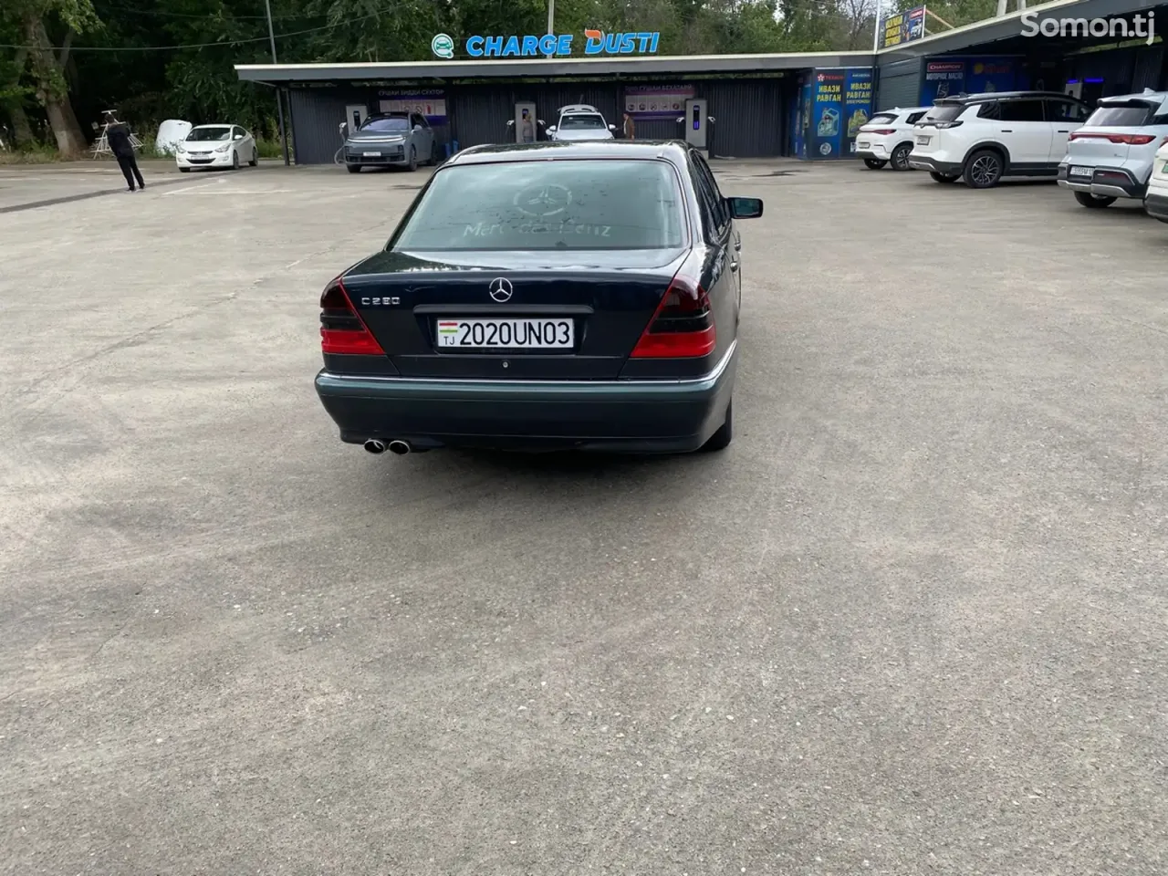 Mercedes-Benz C class 1999 · 2.4 MT