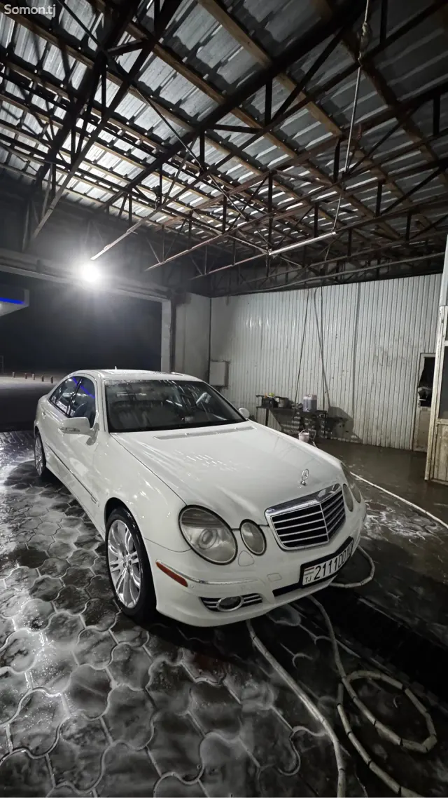 Mercedes-Benz E class 2007 · 3.5 AT