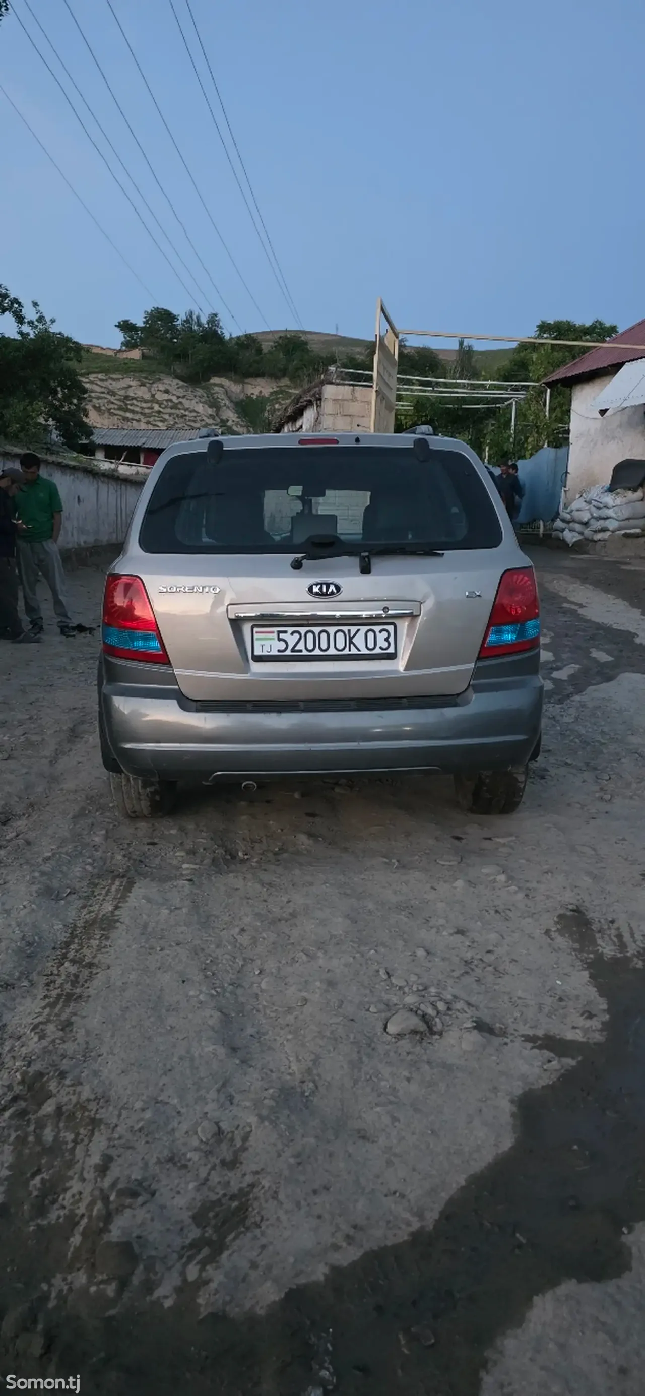 Kia Sorento 2007 · 2.0 MT