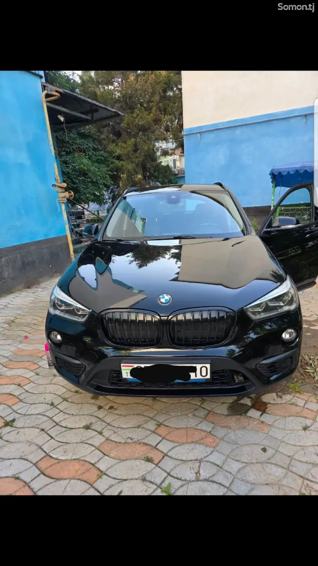 BMW X1 2019 · 2.0 AT