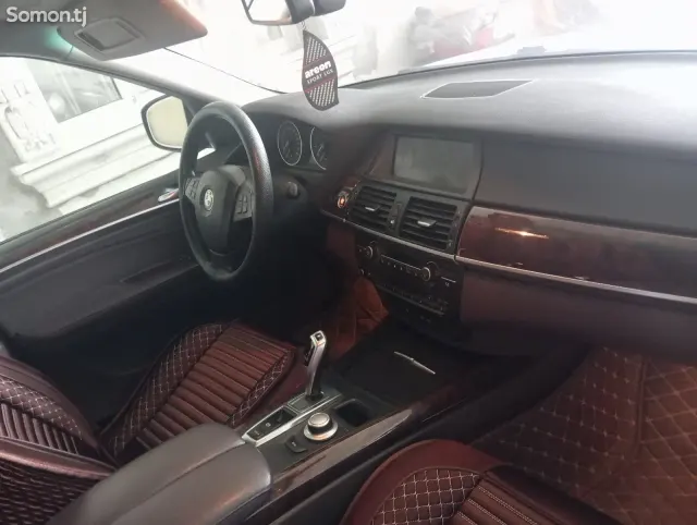 BMW X5 2007 · 3.0 AT