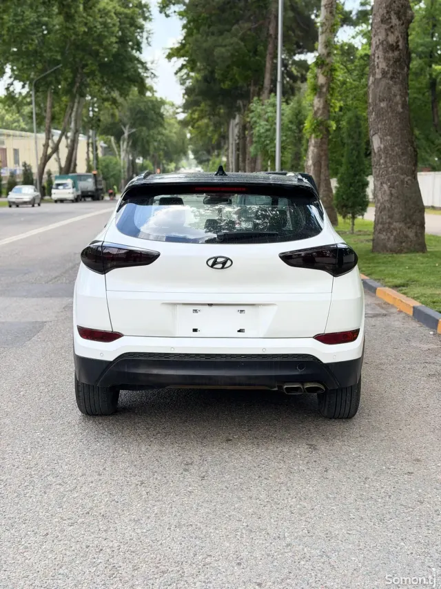 Hyundai Tucson 2017 · 2.0 AT