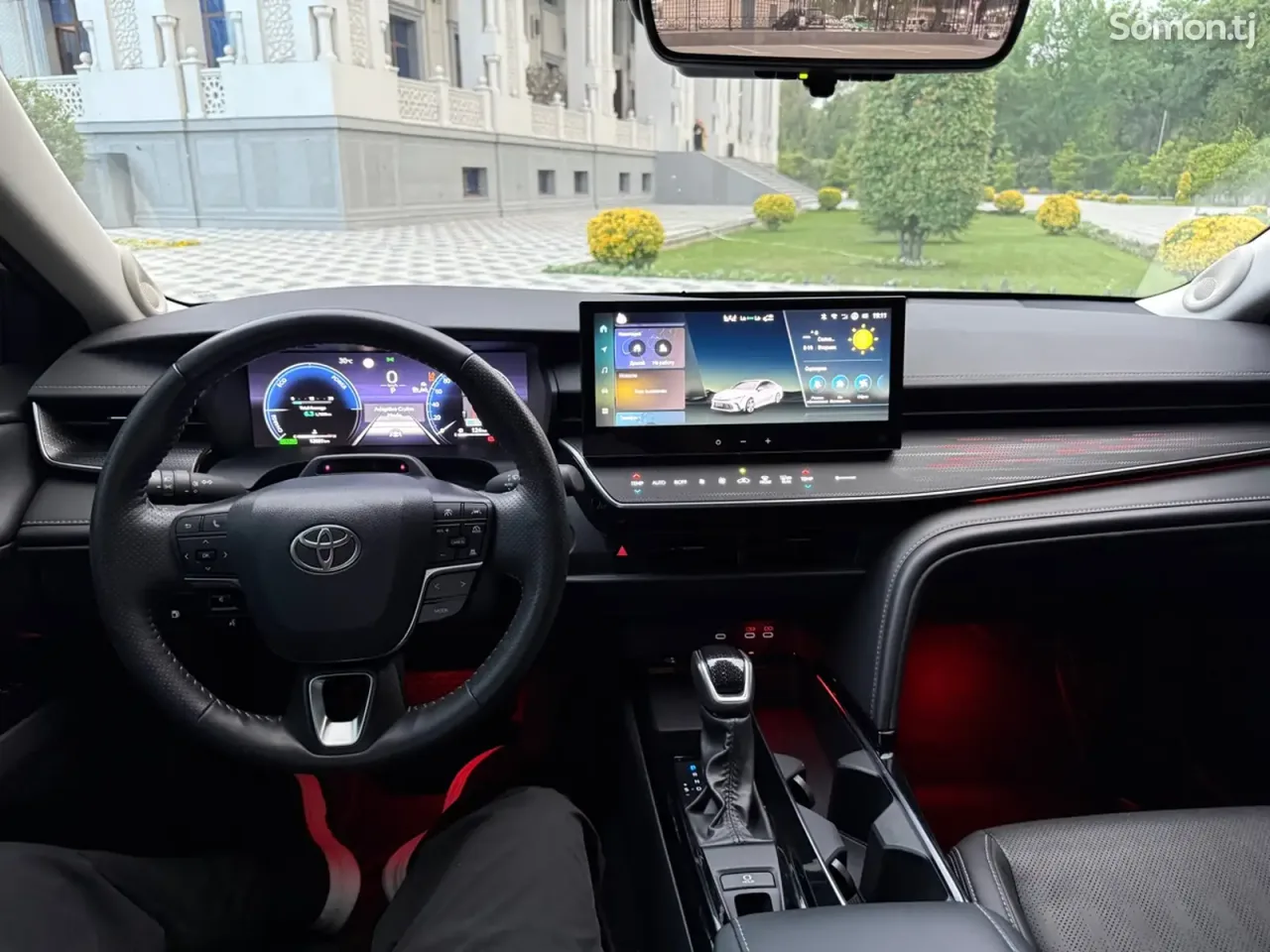 Toyota Camry 2025 · 2.5 AT