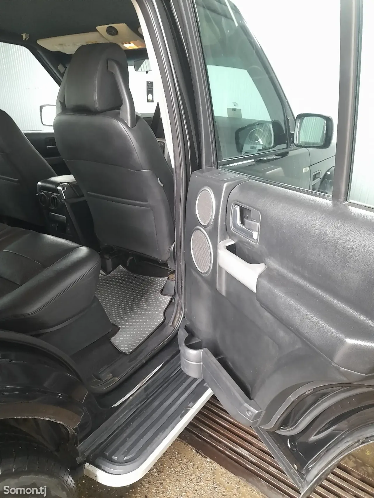 Land Rover Discovery 2008 · 2.7 AT