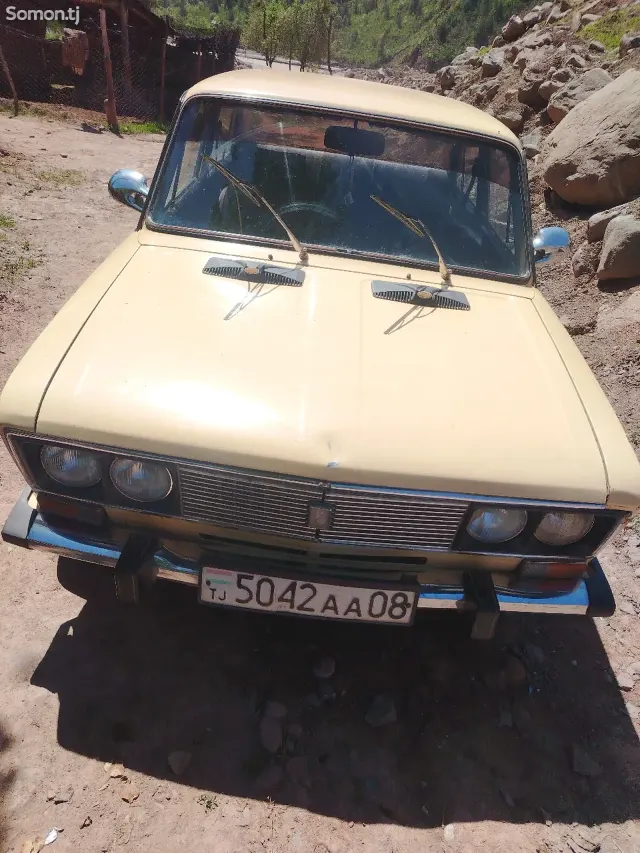 ГАЗ 21 1990 · 1.6 MT
