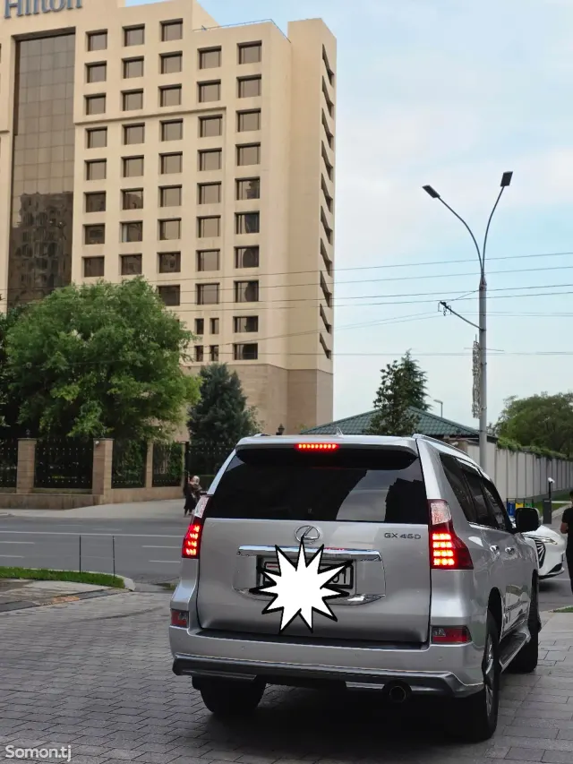 Lexus GX series 2016 · 4.6 AT
