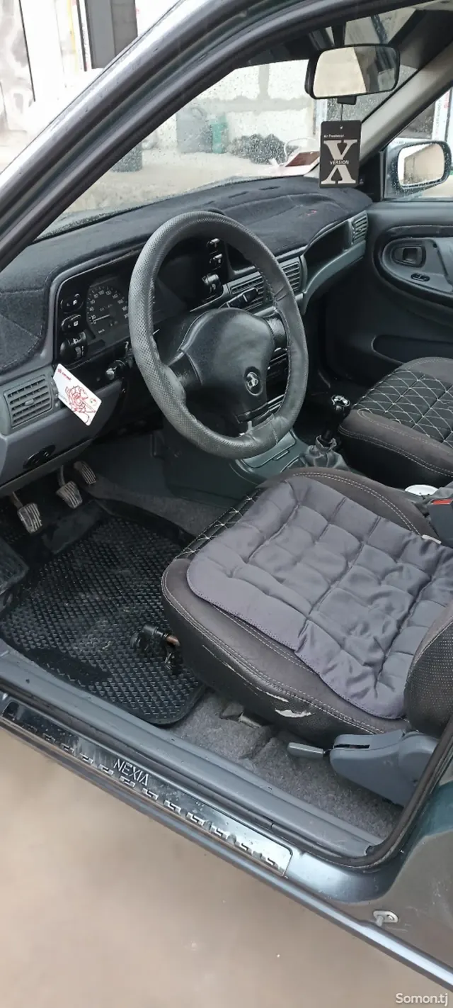 Daewoo Nexia 1996 · 1.6 MT