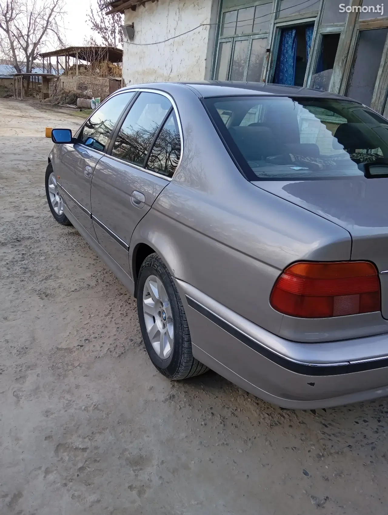 BMW 5 series 1997 · 2.5 MT