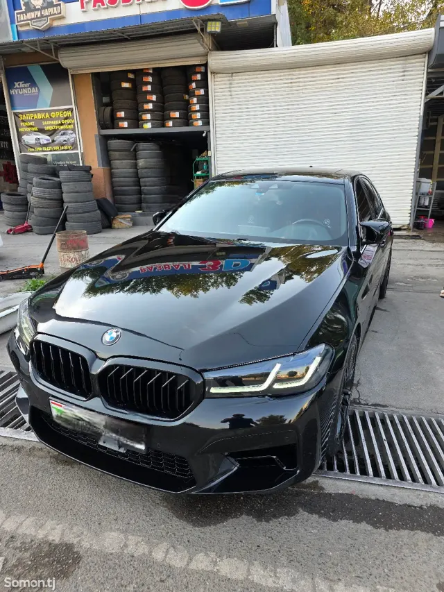 BMW 5 series 2019 · 2.0 AT