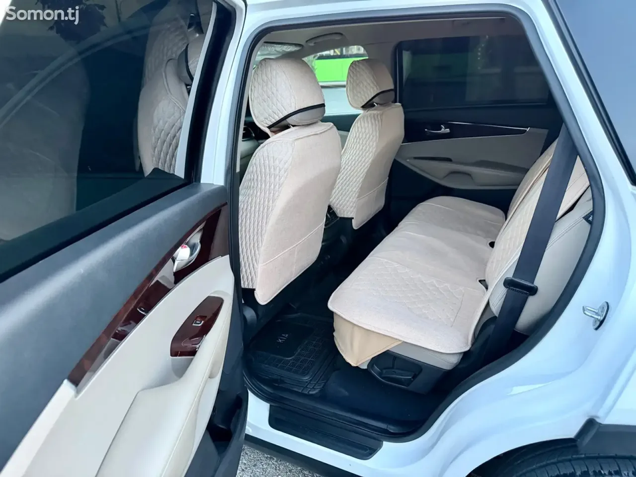 Kia Sorento 2015 · 2.4 AT