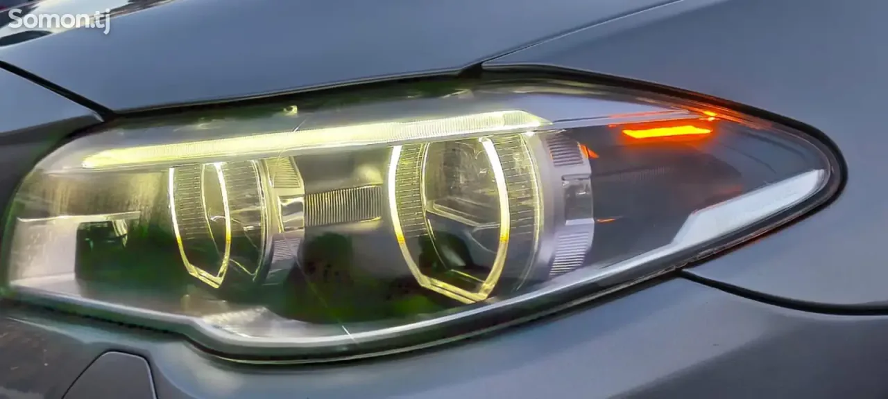 BMW 5 series 2015 · 2.0 AT