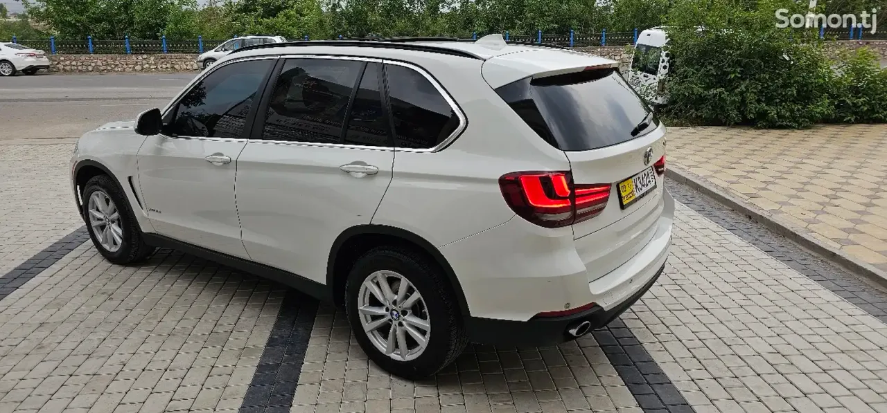 BMW X5 2014 · 3.5 AT