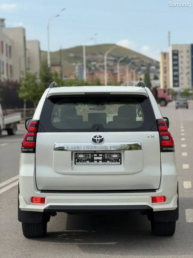 Toyota Land Cruiser Prado 2023 · 4.0 AT