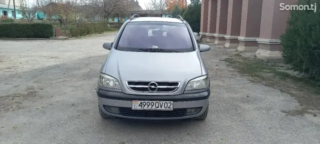 Opel Zafira 2001 · 2.2 AT