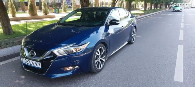 Nissan Maxima 2016 · 3.5 AT