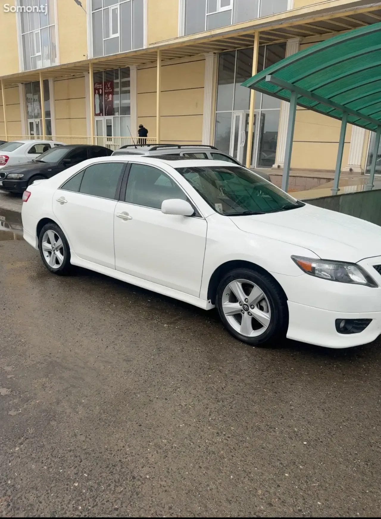 Toyota Camry 2011 · 3.5 AT