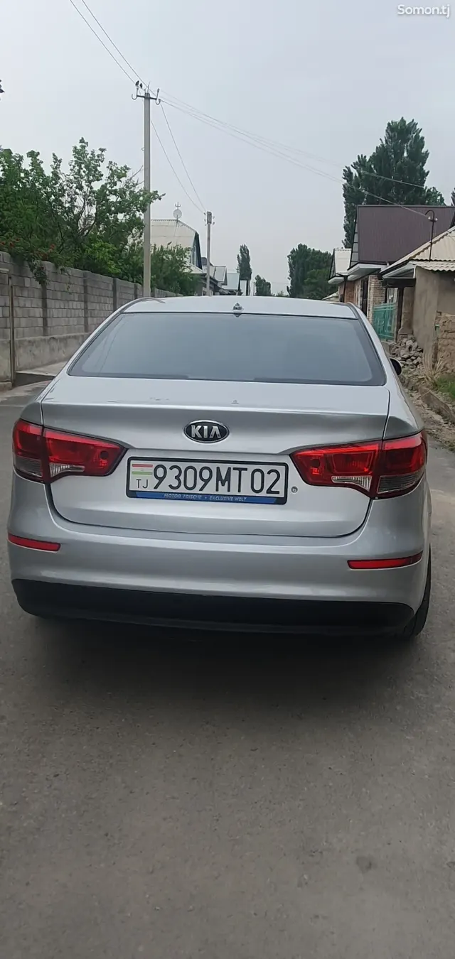 Kia Rio 2016 · 1.6 MT