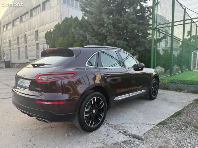 Zotye SR9 2017 · 2.0 AT