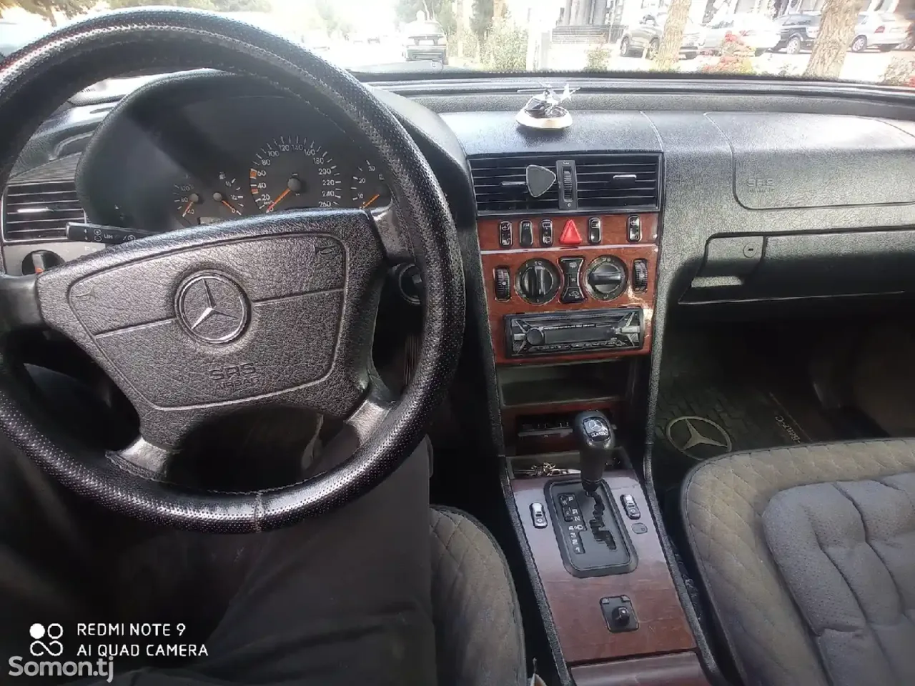 Mercedes-Benz C class 2000 · 2.4 AT