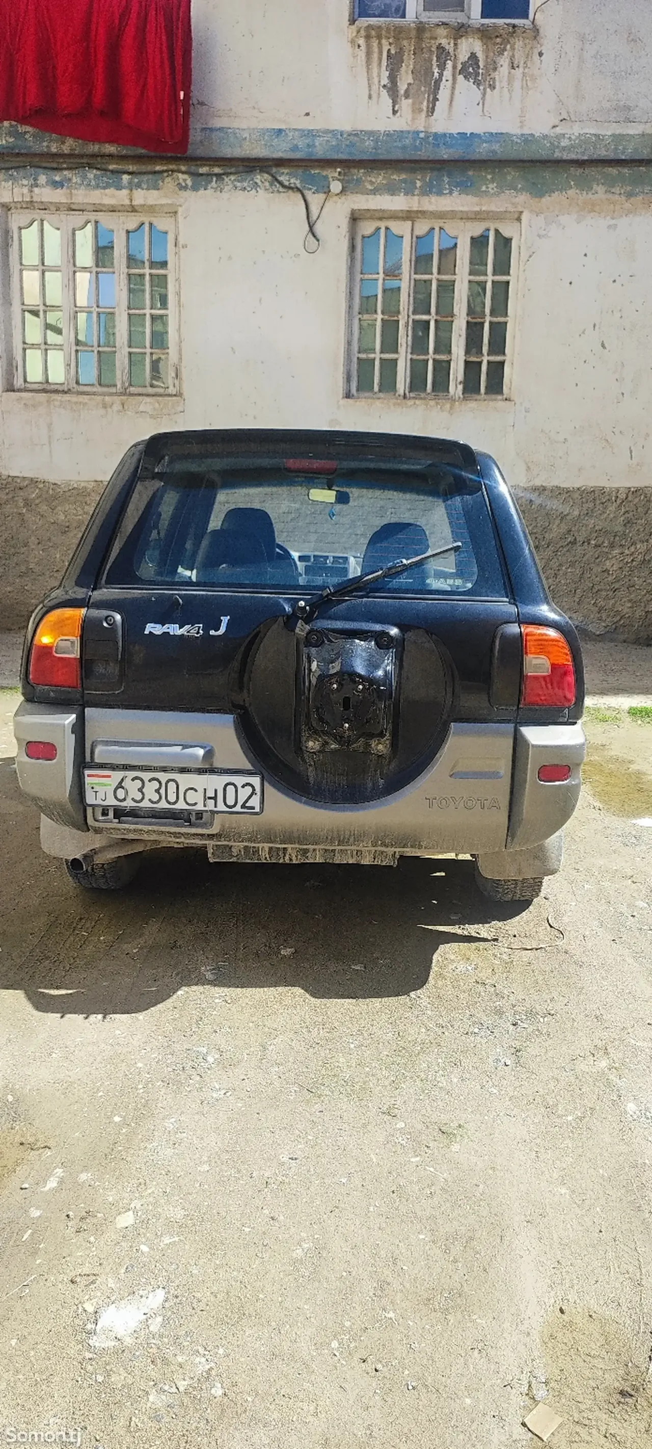Toyota RAV 4 1997 · 2.0 AT
