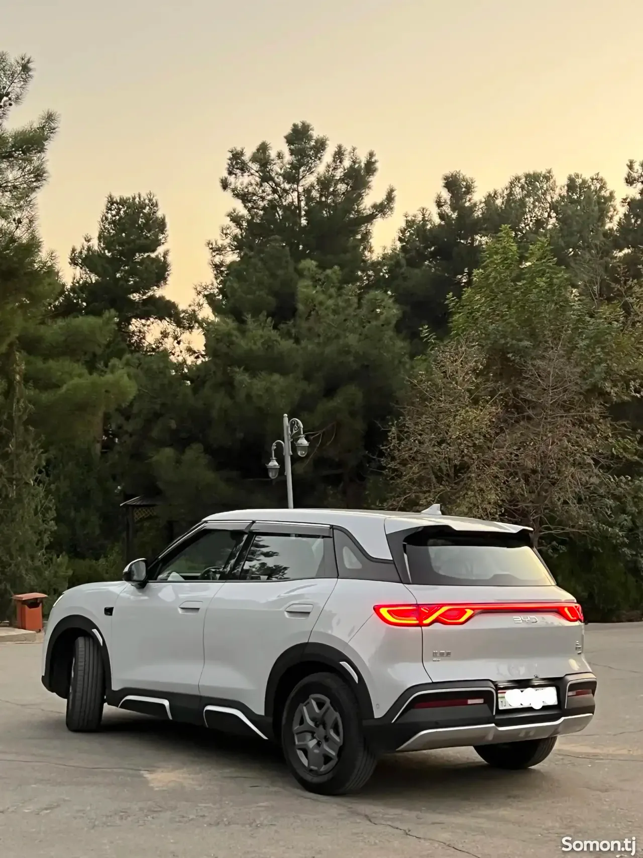 BYD Yuan Up 2025 · AT