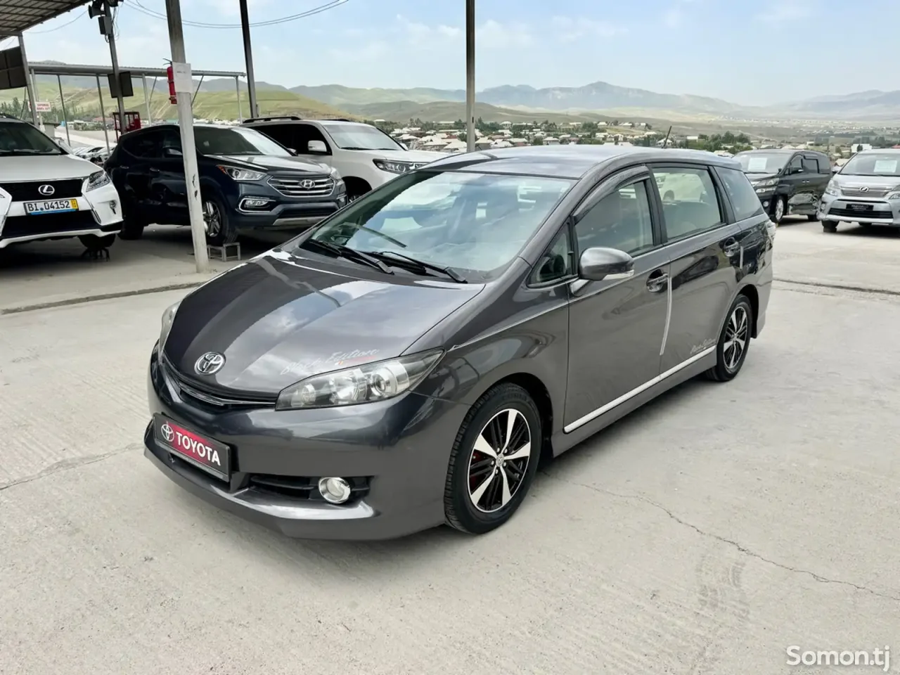 Toyota Wish 2015 · 1.8 AT