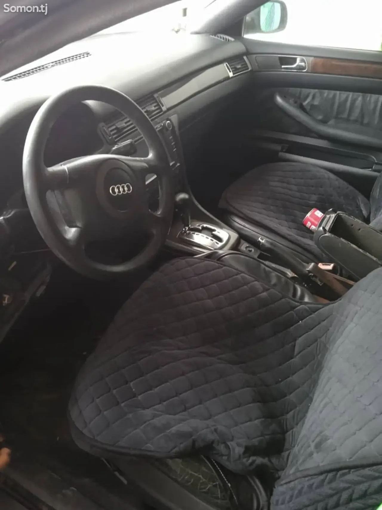 Audi A6 2000 · 2.4 AT