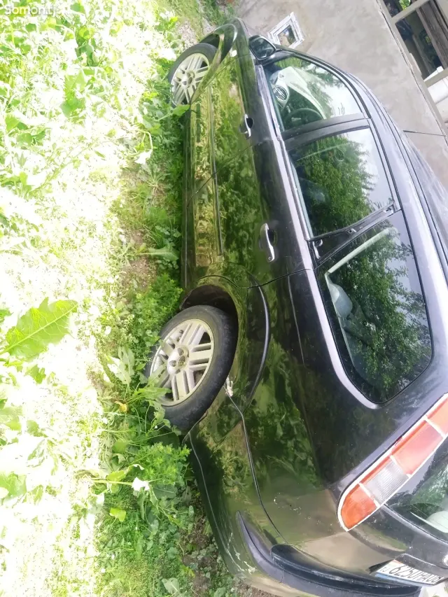 Ford Focus 2005 · 2.0 MT