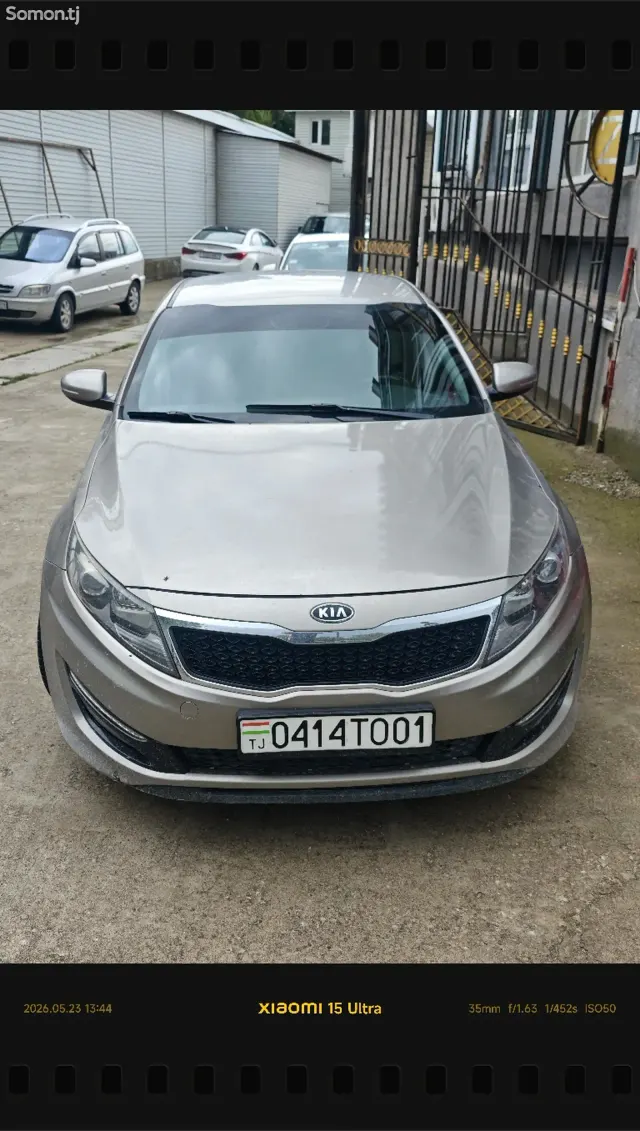 Kia K5 2011 · 2.0 AT