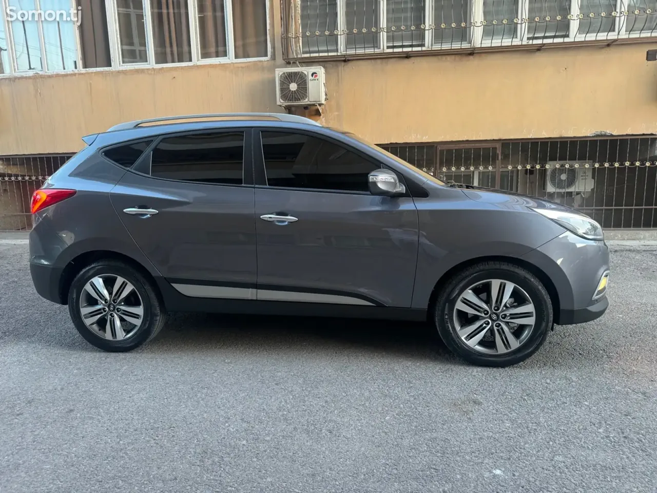 Hyundai Tucson 2014 · 2.0 AT