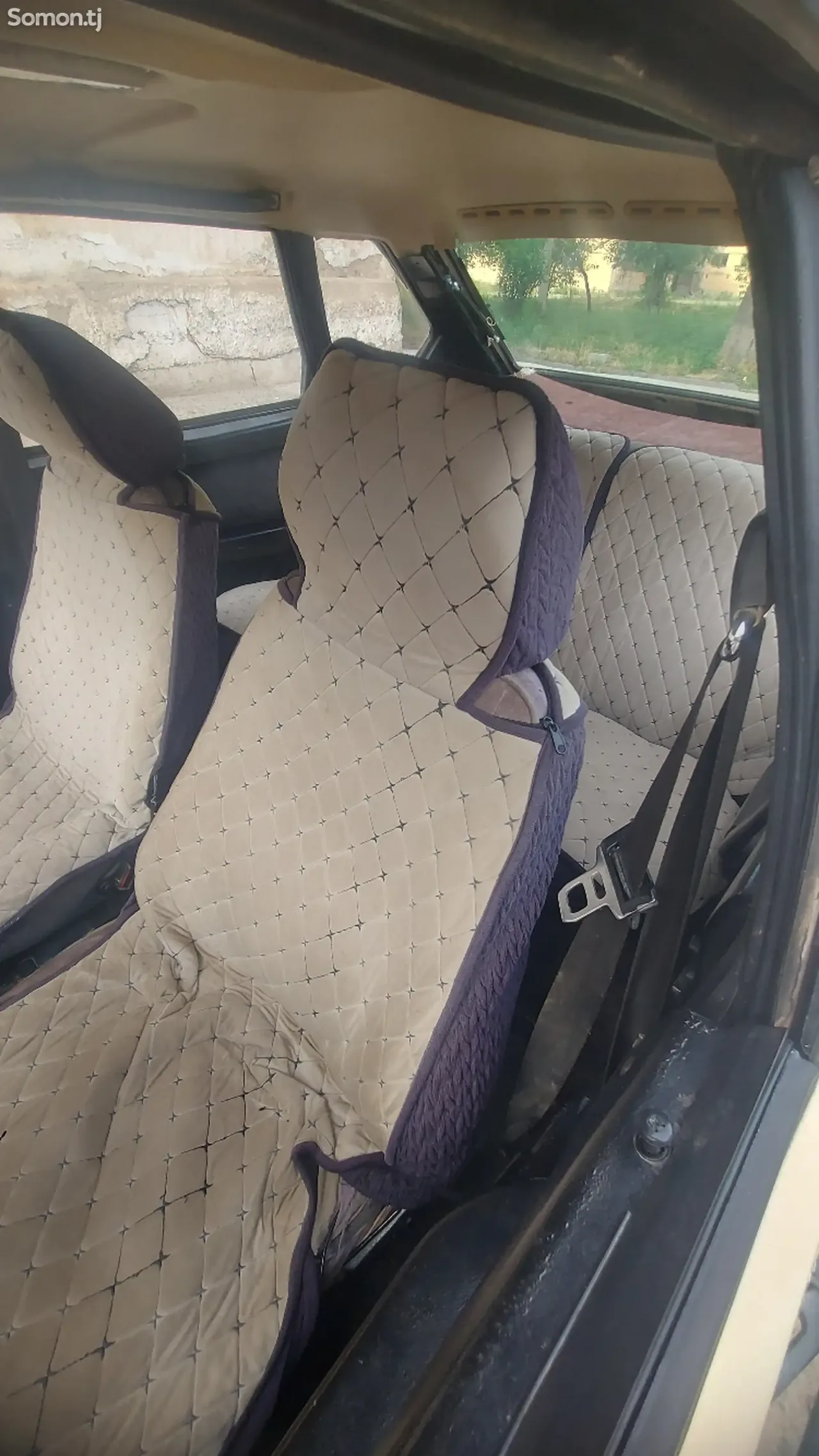 Lada (ВАЗ) 2109 2000 · 1.5 MT