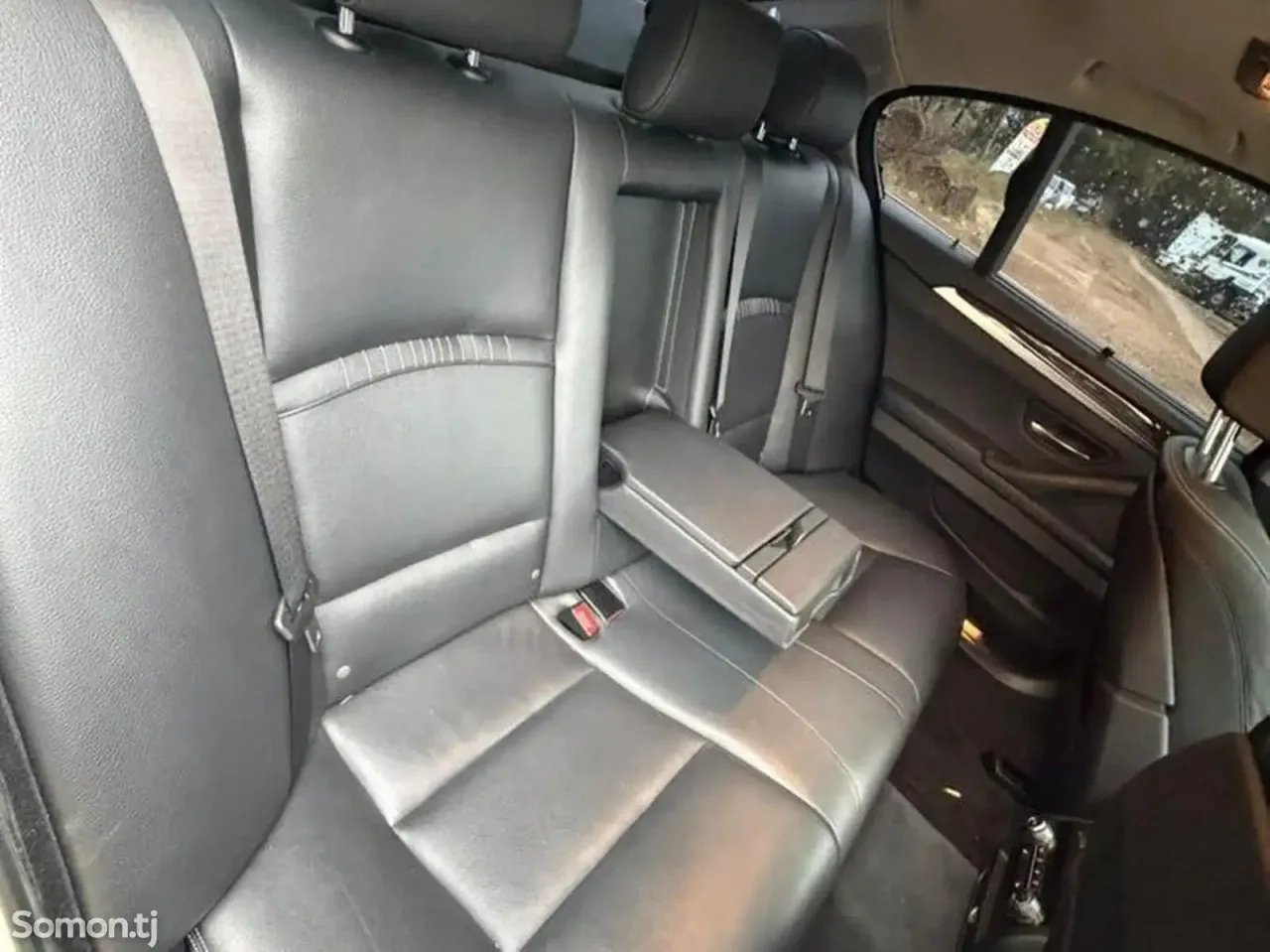 BMW 5 series 2015 · 2.8 AT