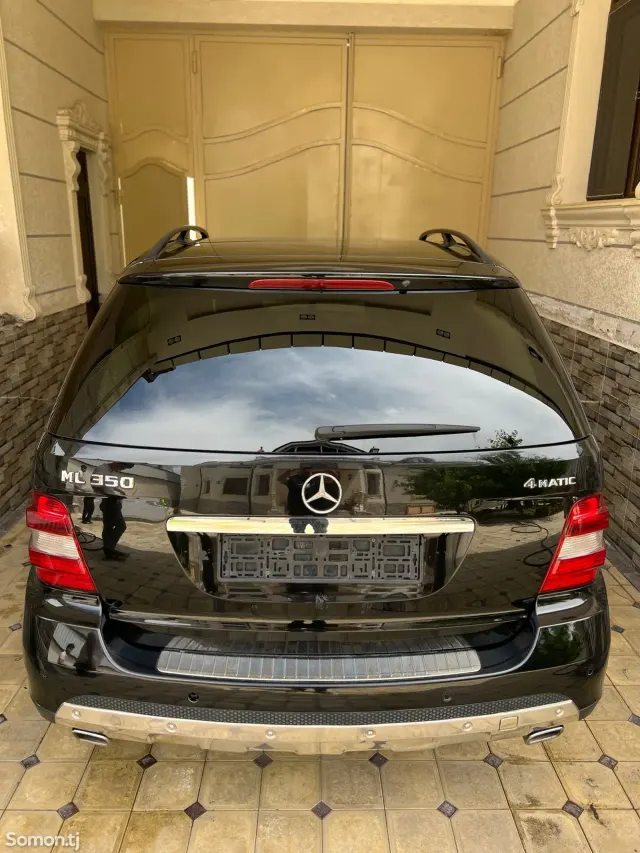 Mercedes-Benz ML class 2009 · 3.5 AT