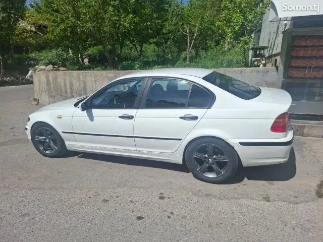 BMW 3 series 2002 · 1.8 MT