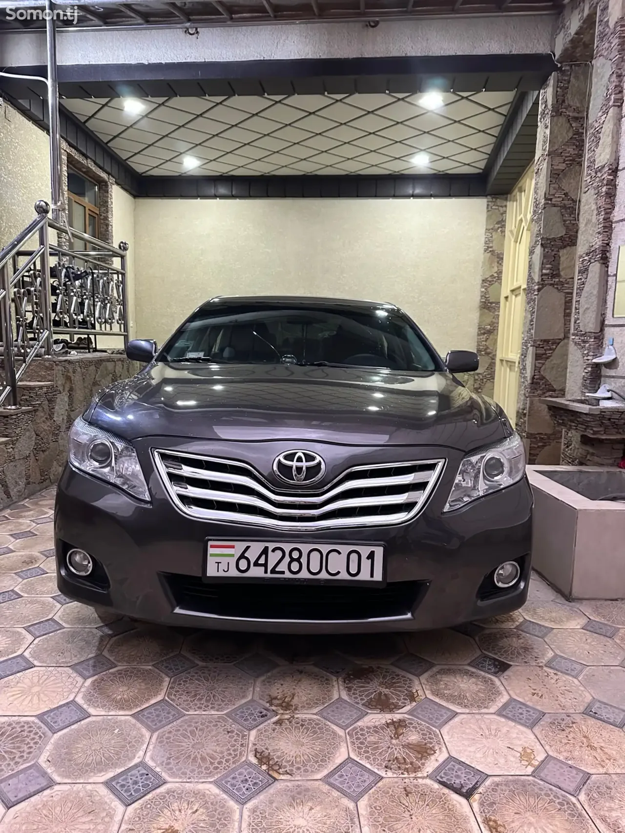 Toyota Camry 2007 · 2.4 AT