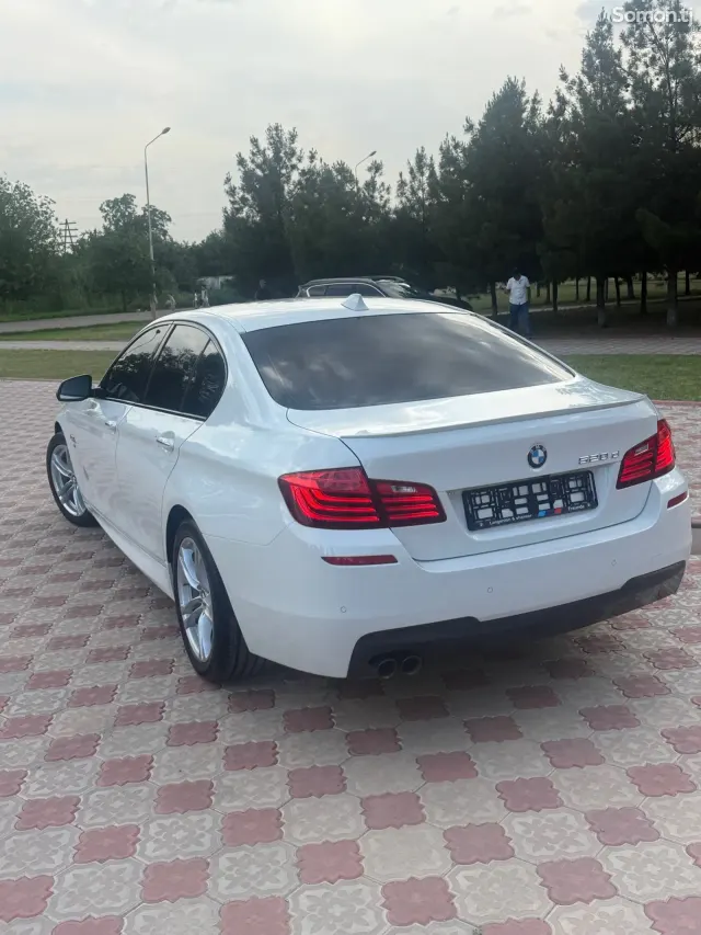 BMW 5 series 2016 · 2.0 AT