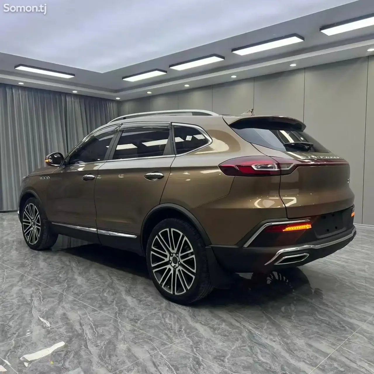 Leopaard Mattu 2019 · 1.6 AT