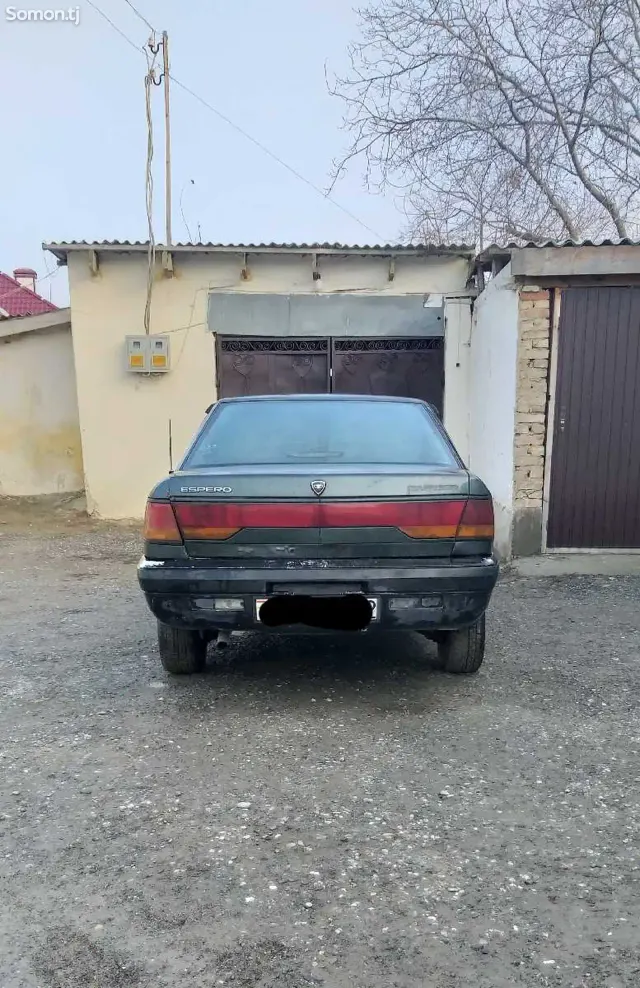 Daewoo Espero 1997 · 1.8 MT