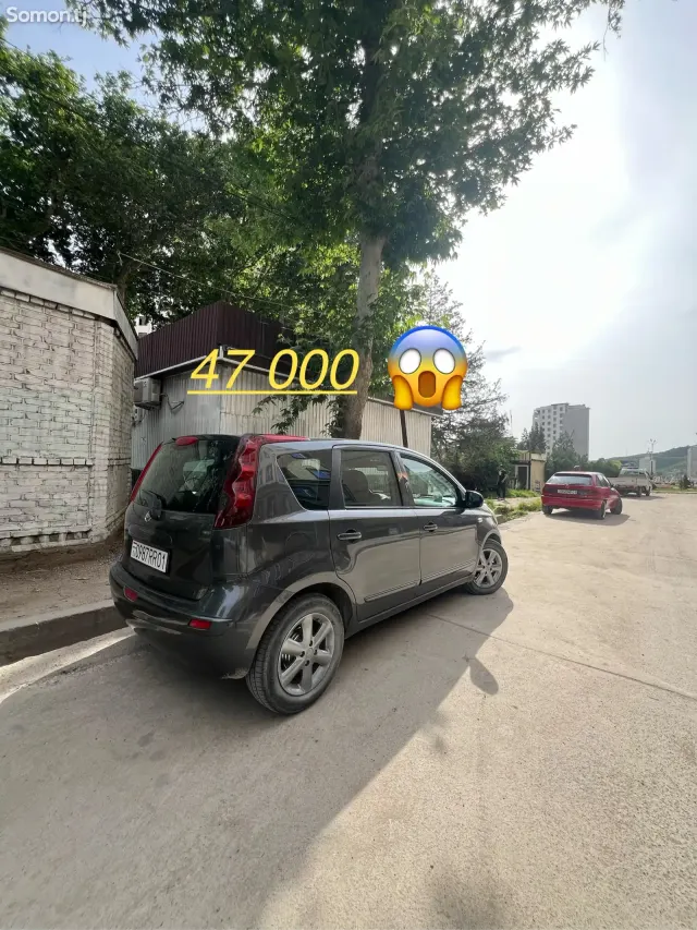 Nissan Note 2009 · 1.6 AT