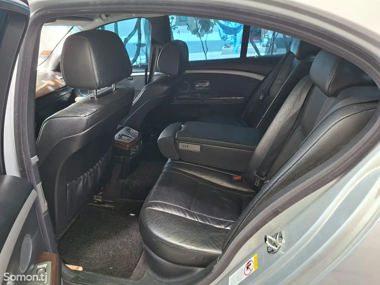 BMW 7 series 2006 · 3.0 AT